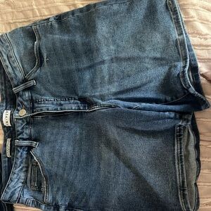 Bermuda Jean Shorts